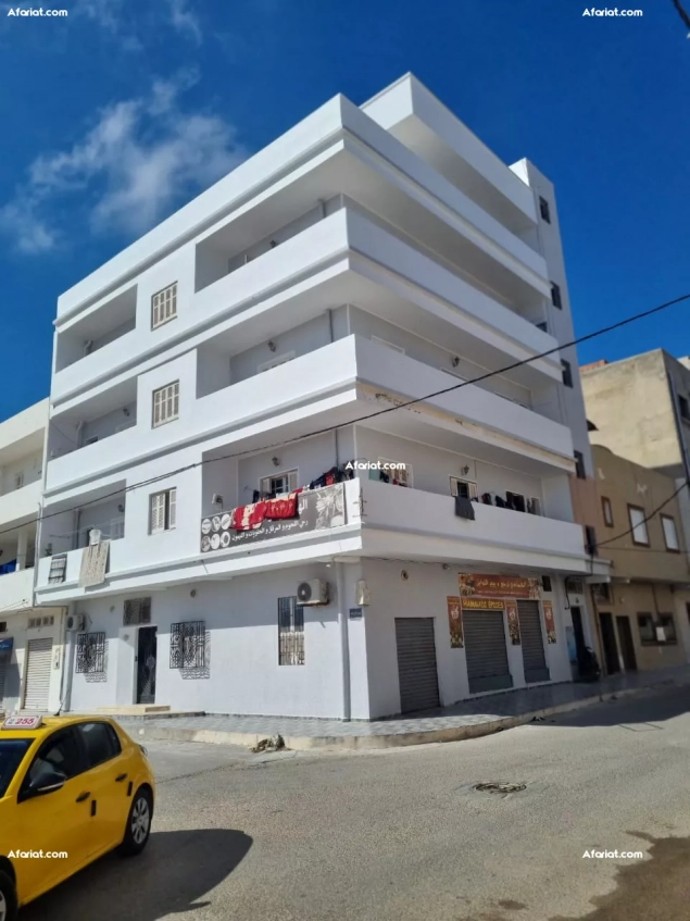 IMMEUBLE À MONASTIR