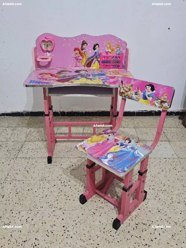 bureau enfant barbie