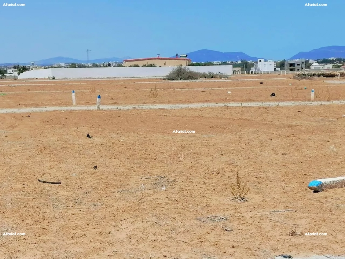 un terrain à el Hammamet 5 min de la plage