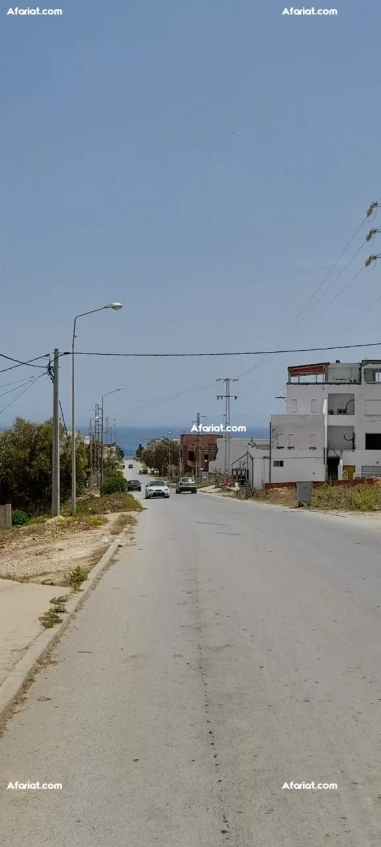 Maison indépendante  S+3 à la plage a El Haouria