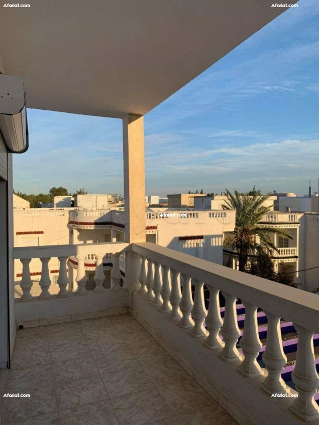 à louer S+2 jamais habité à la soukra
