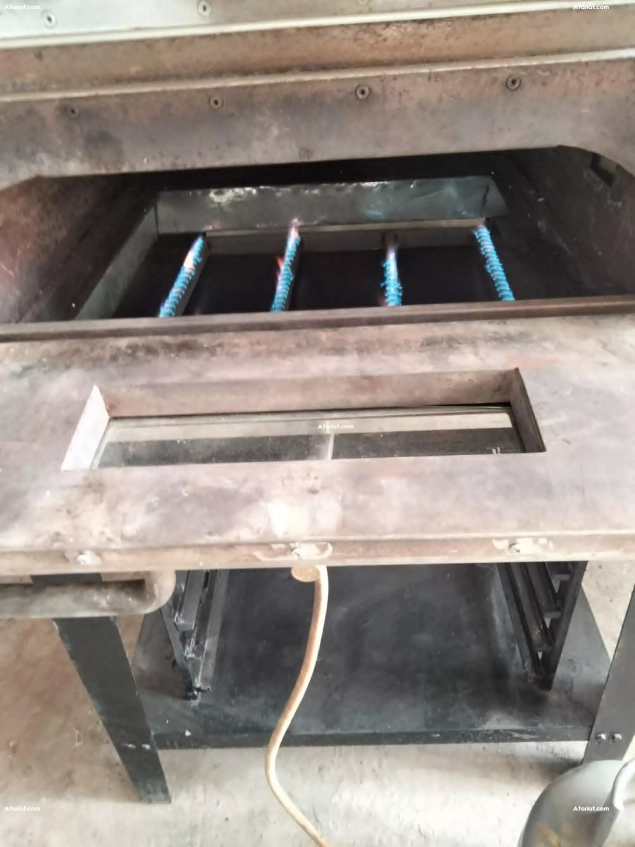 four pizza a gaz 2 etages grand modele