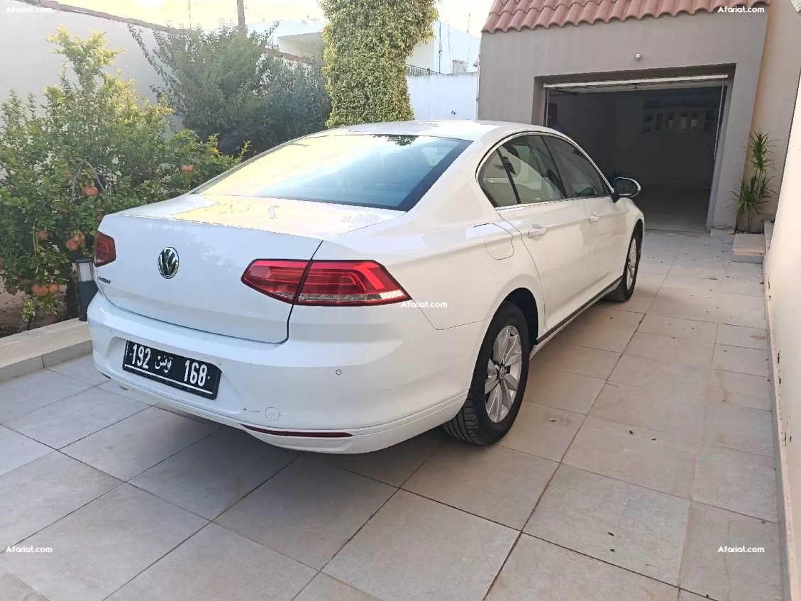 VOITURE VW PASSAT