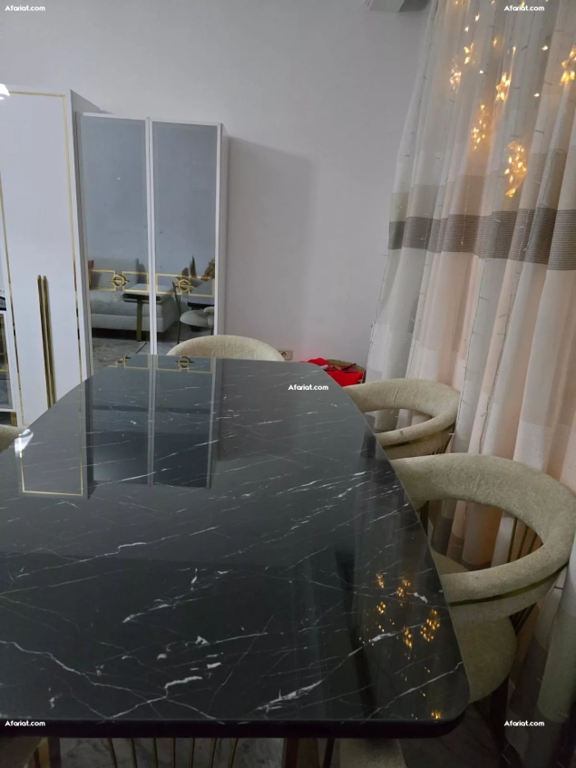 Vendre Salle à manger + argenterie
