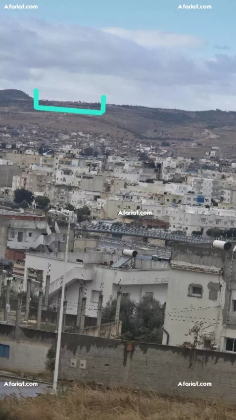 1000m2 clôturé eaux et électricité