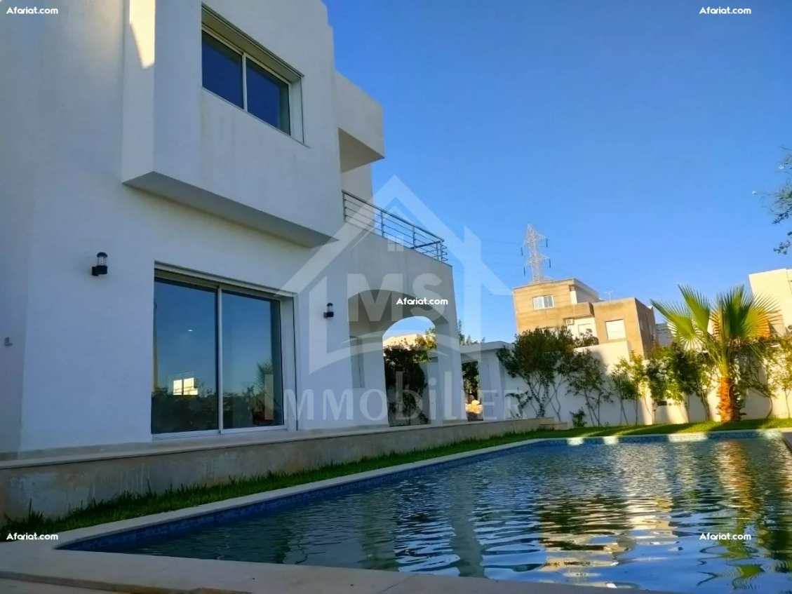 à vendre un magnifique VILLA à HAMMAMET NORD