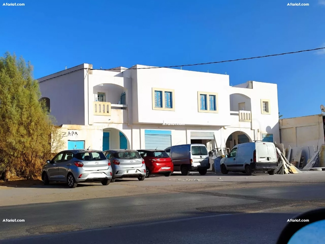 Opportunité à saisir : immeuble en vente à Houmt Souk