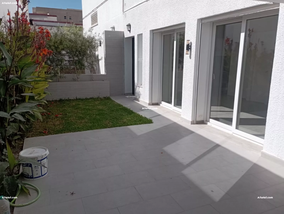A louer Coquette S1 à LA SOUKRA