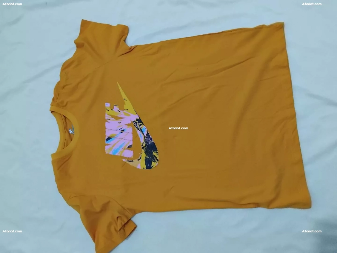 À vendre pull Jaune moutarde