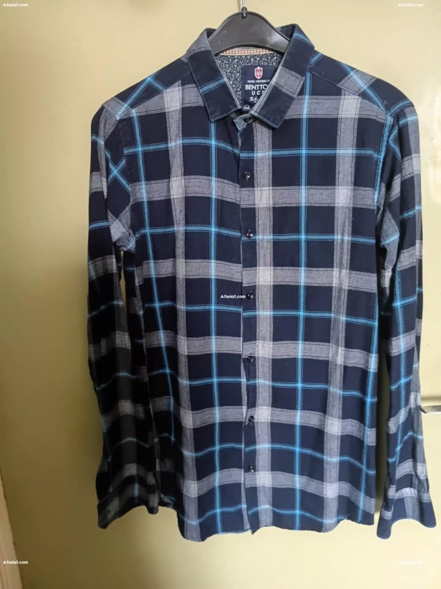 Chemise en bon état