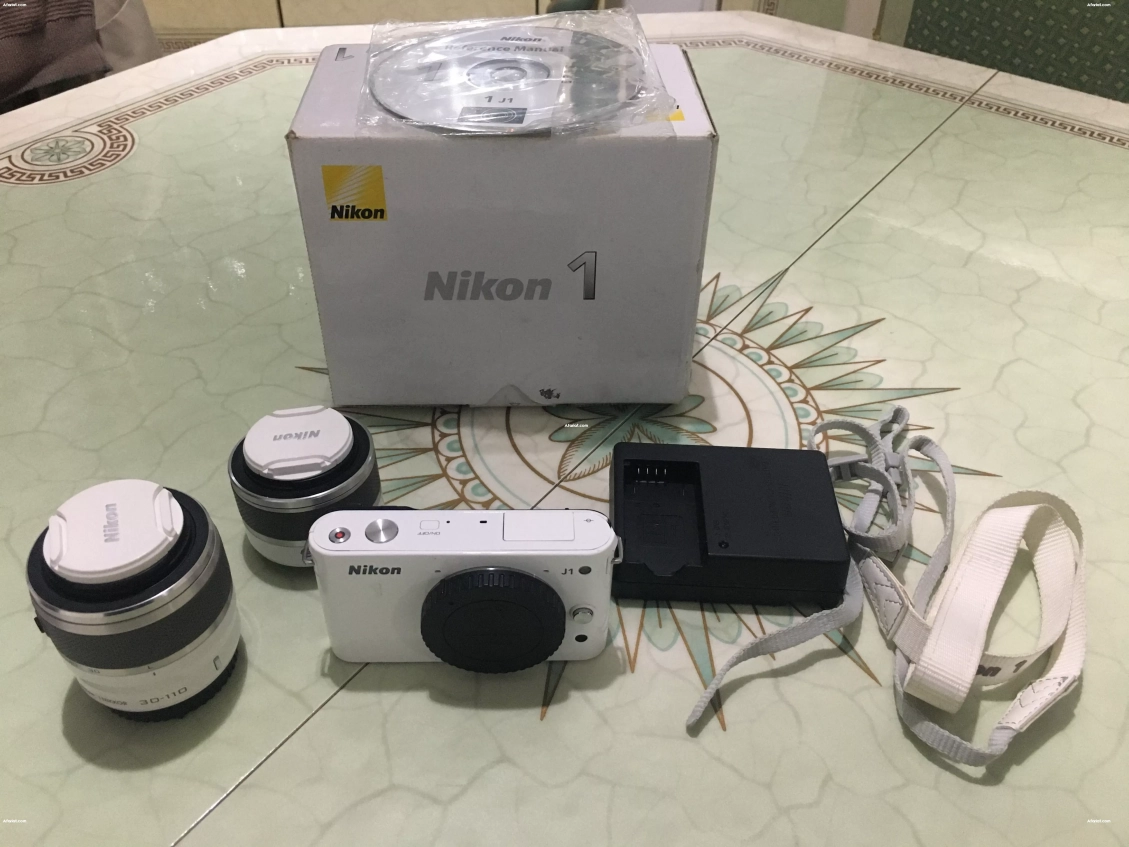 camera Nikon 1 J1