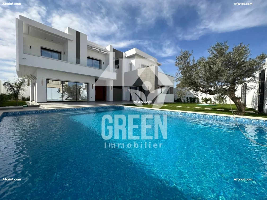 villa " VERSACE "