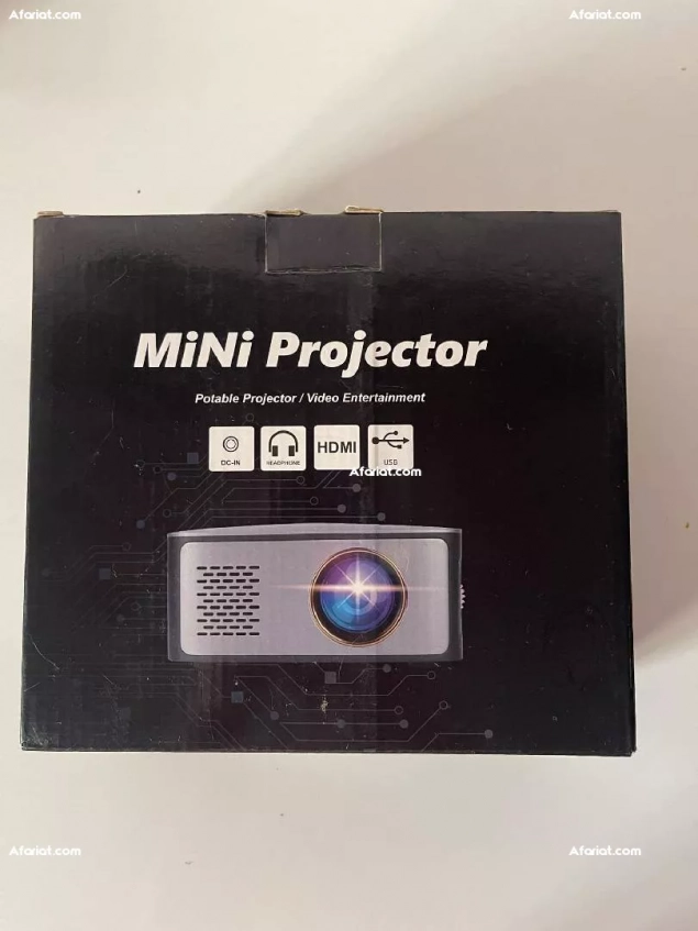 À VENDRE : Mini Projecteur Tout Neuf.