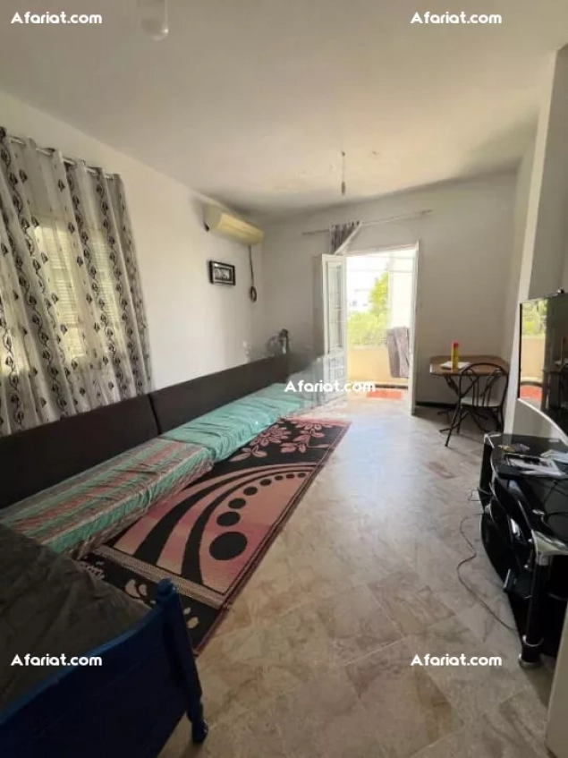 A vendre une villa s+3 avec 2 appartements s+2, studio s+1, garag