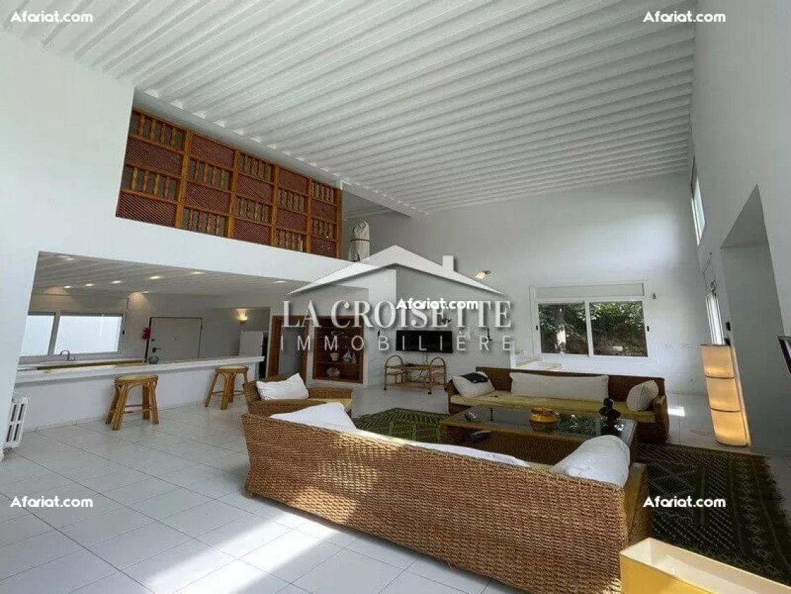 Loft meublé S+1 à La Soukra ZAL0170