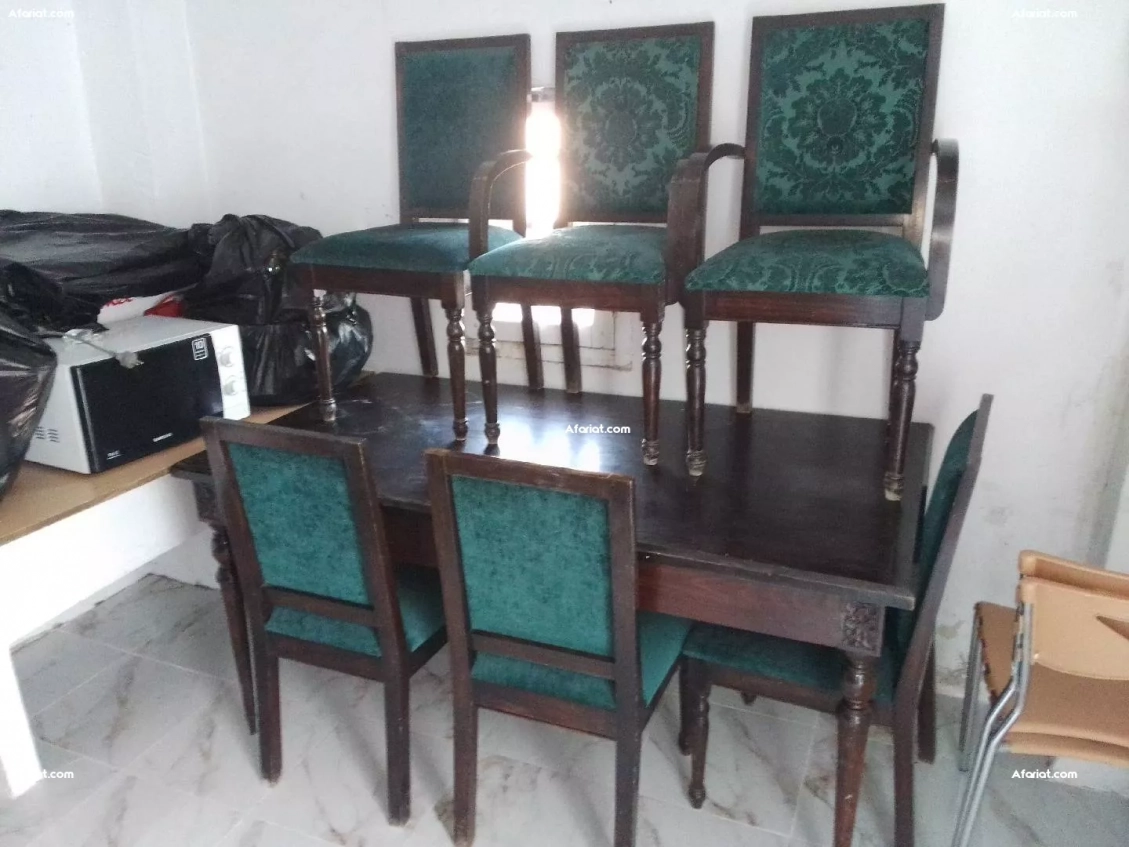 Table et 6 chaises