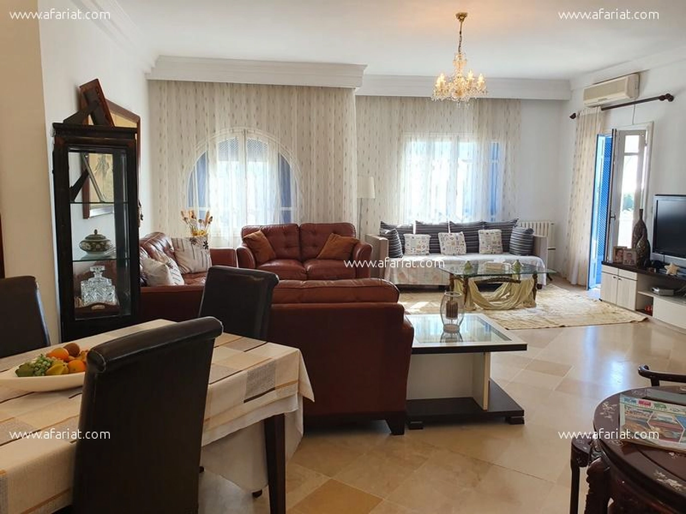 Appartement GAYA(Réf: L2199)