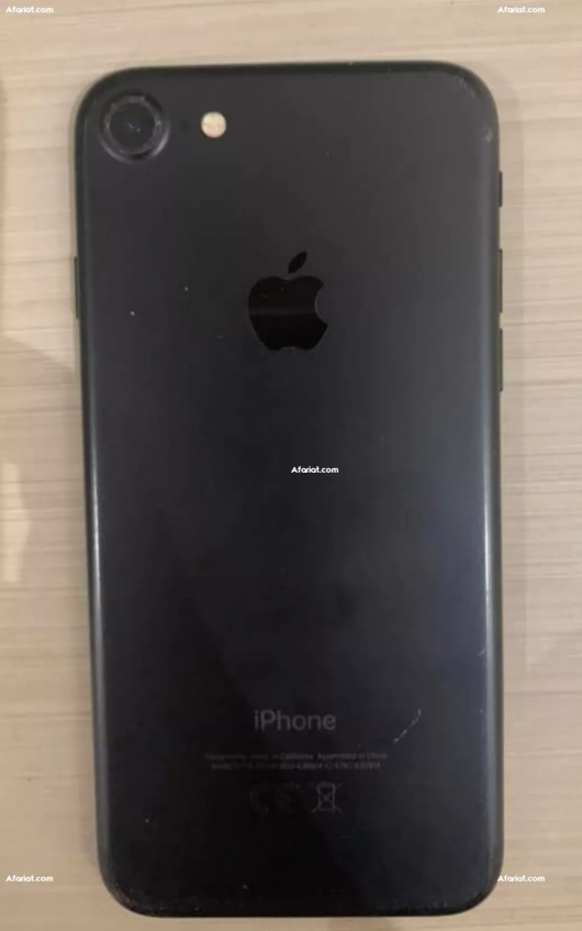 A vendre IPhone 8