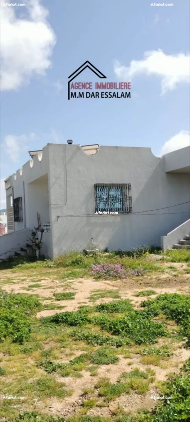 terrain agricole contenant une villa