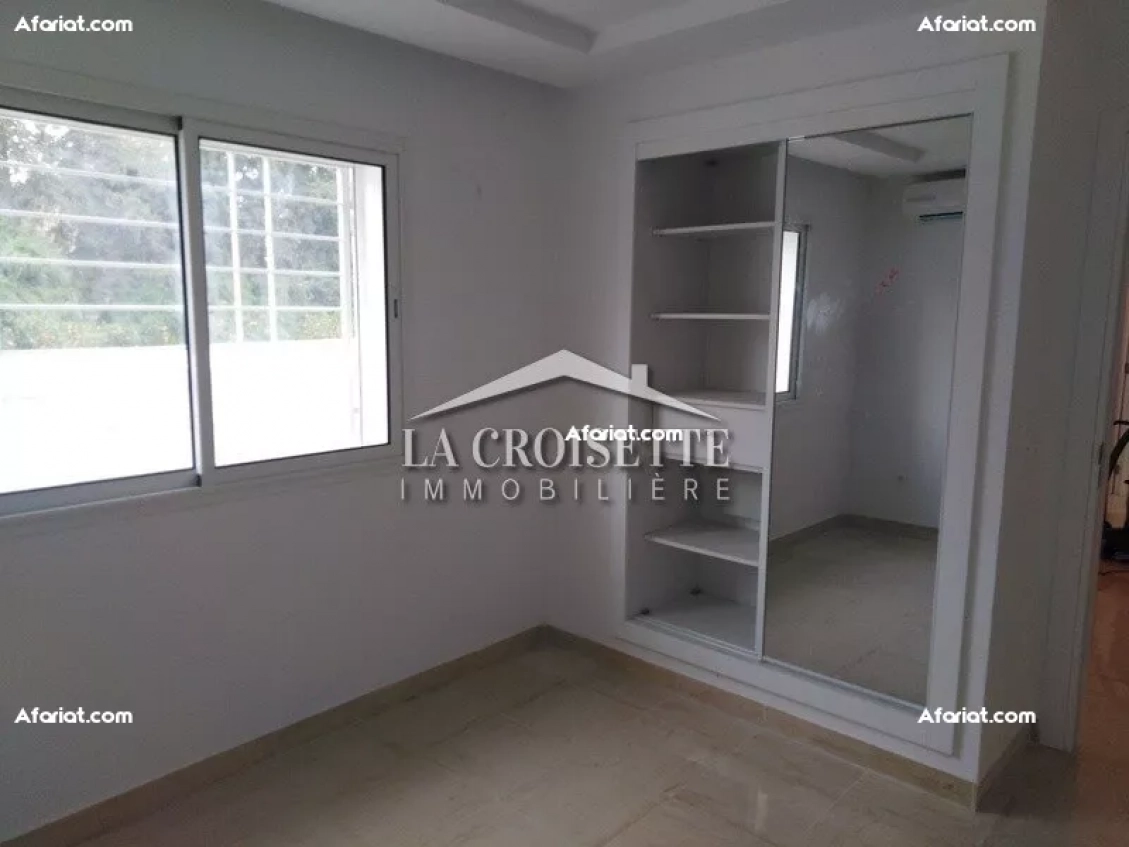 Appartement S+3 à La Soukra ZAL0224