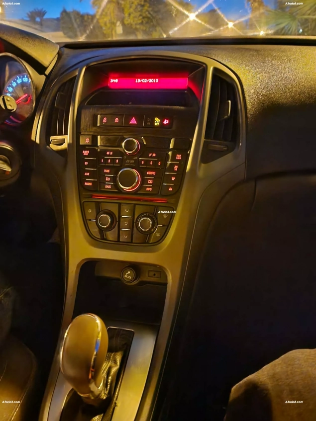 À vendre opel astra j