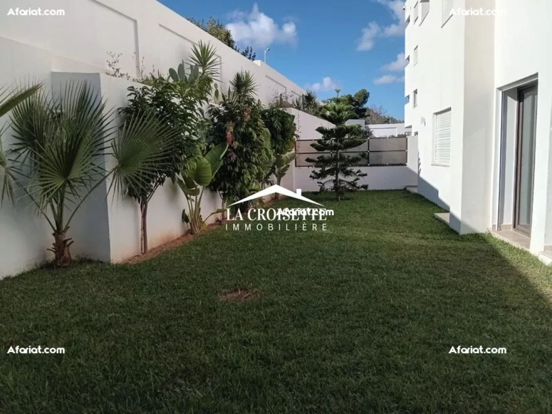 Duplex S+3 avec piscine à Gammarth ZDL0638