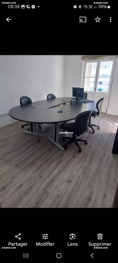 Grand Bureau Av Habib Bourg TUNIS