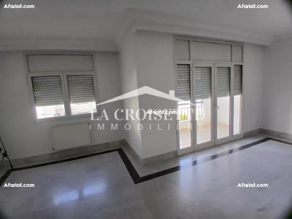 Appartement S+3 à Ain Zaghouan Nord MAL1474