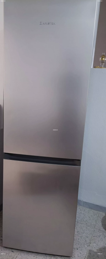 ARISTON Réfrigérateur Combiné (335 Litres) Silver No Frost ARFC8