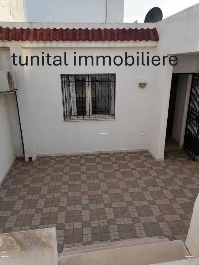 la marsa plage : A louer un duplexe