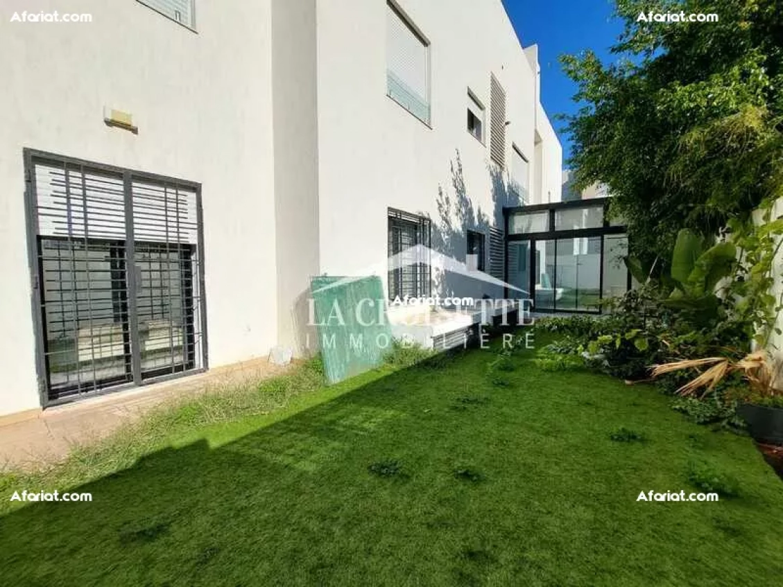 Appartement S+2 avec jardin à La Soukra  MAV1797