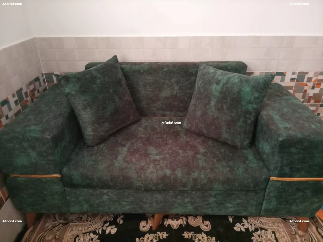 Canapé 2 places vert émeraude – Style moderne avec coussins