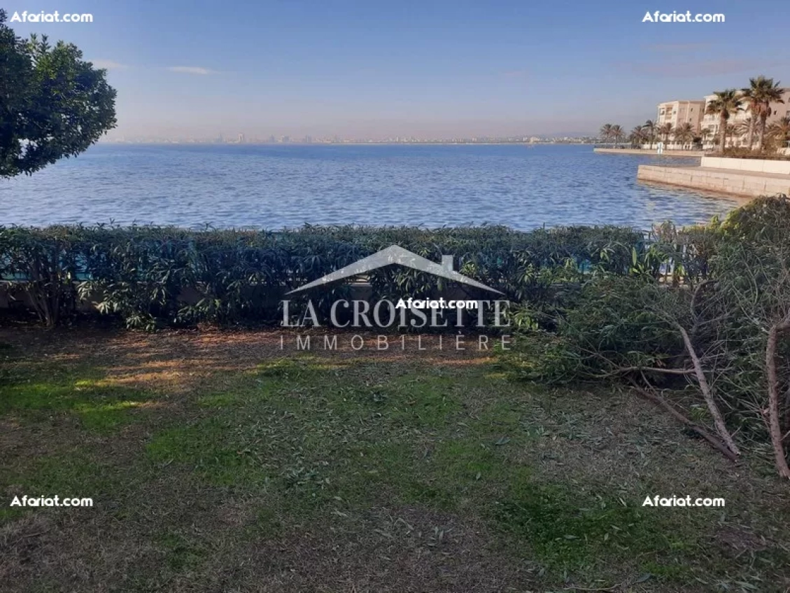 S+2 vue sur lac au Lac 1 MAL0011
