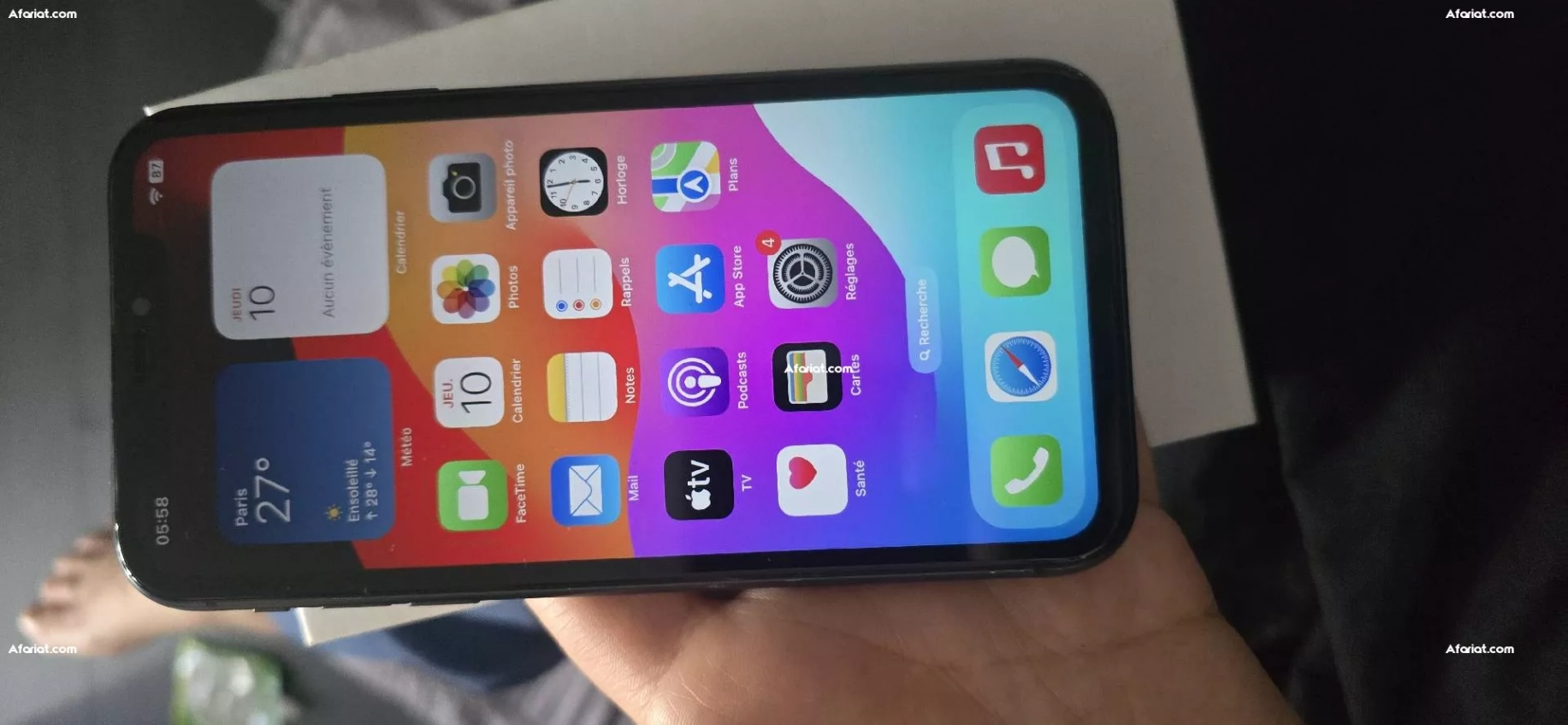 iphone 11 très bon état