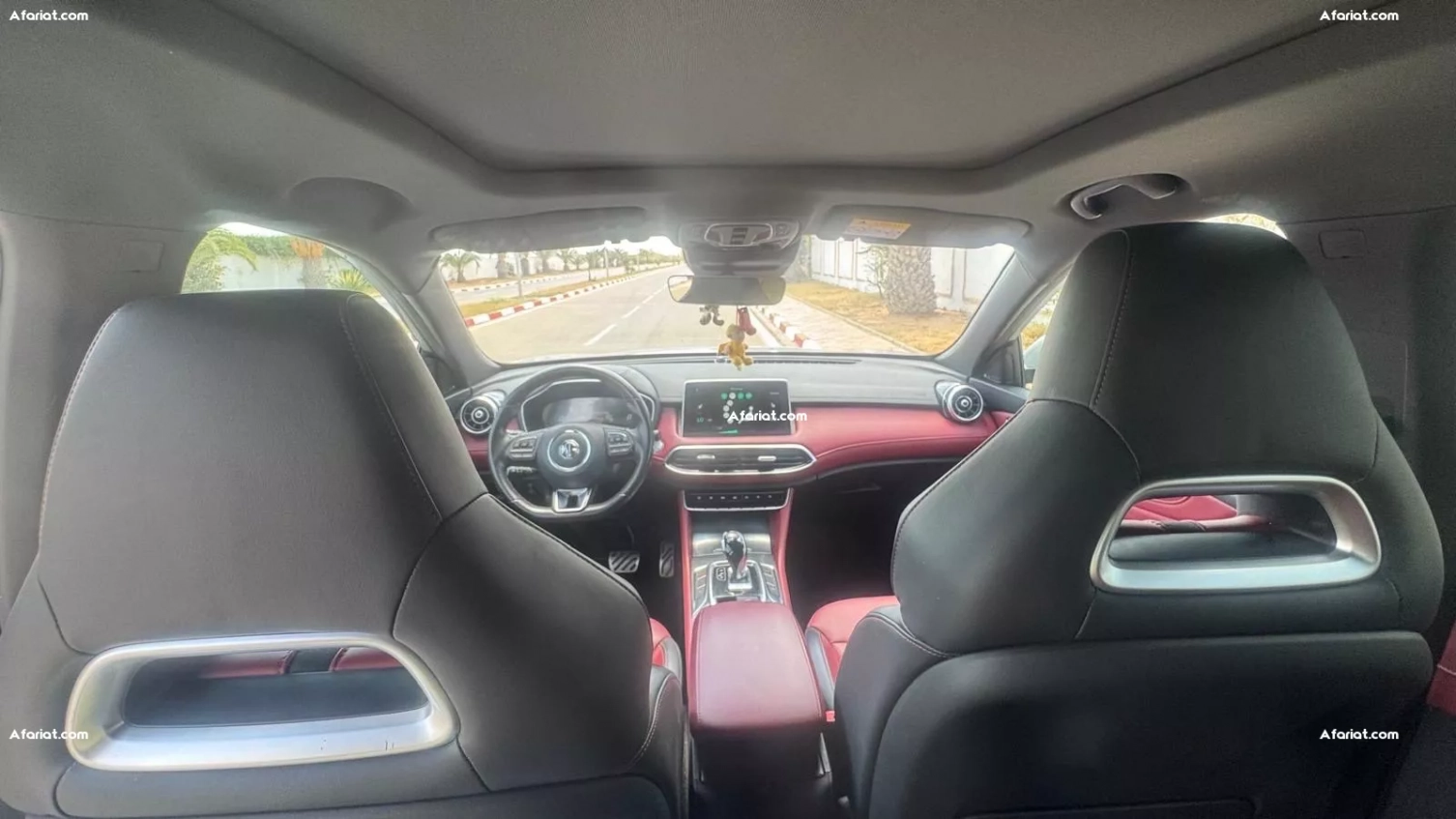 MG EHS Luxury Plug-in Hybrid – 12/2021 – Excellent état