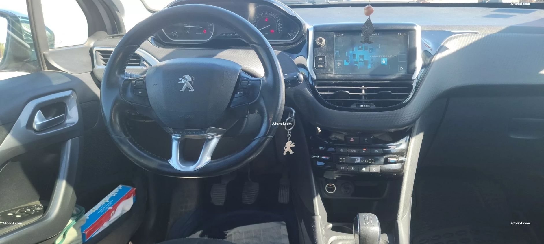 Peugeot 2008  1.2  5CV