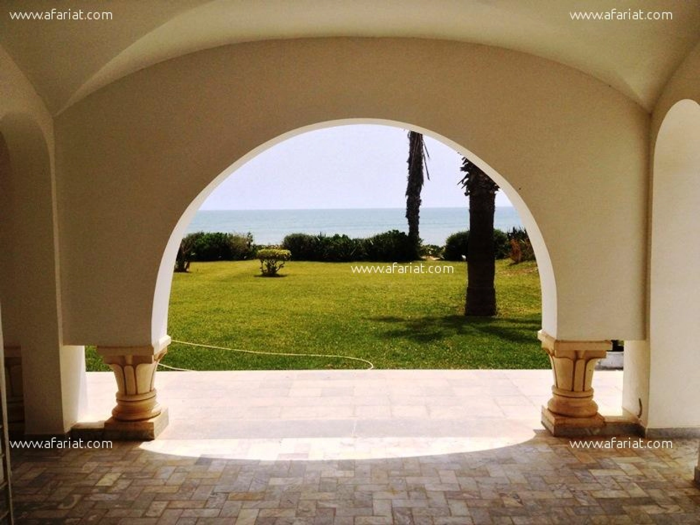 Villa GRENADA(Réf: L034)