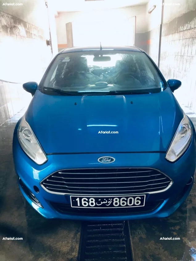 ford fiesta titanium