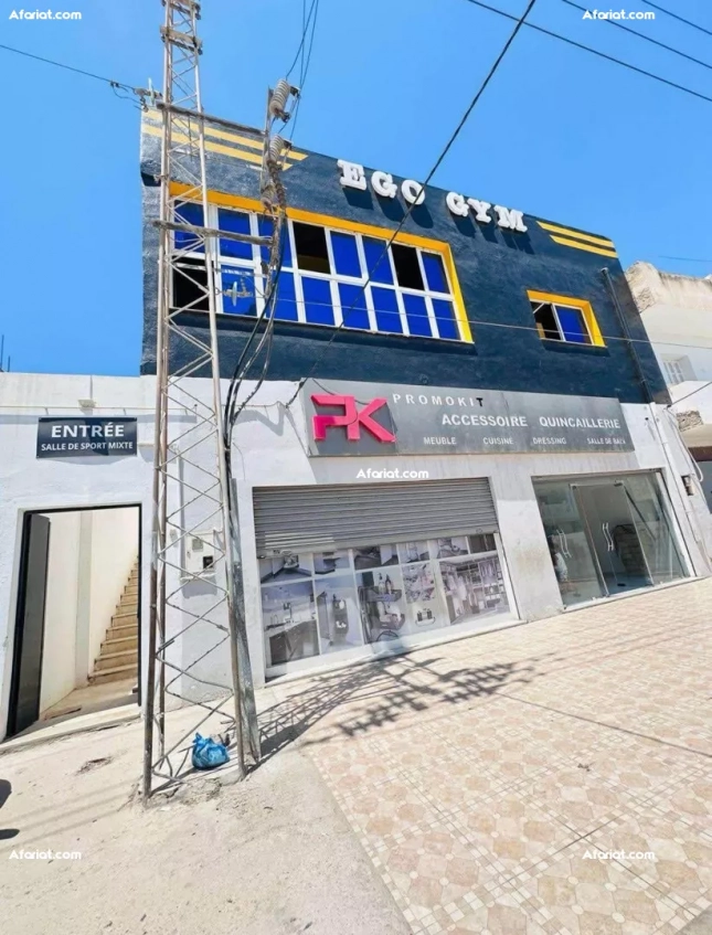 local commercial à louer