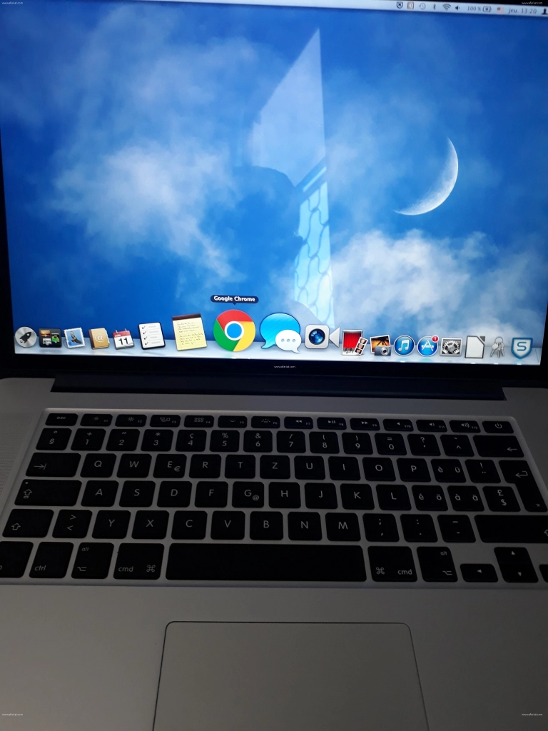 MacBook pro retina i7 importé neuf