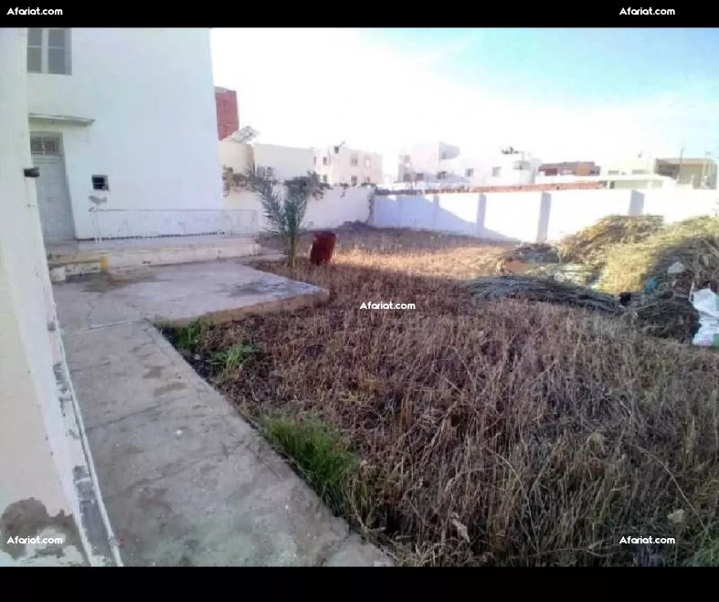 فيلا للبيع، طريق الافران، كلم 1.5