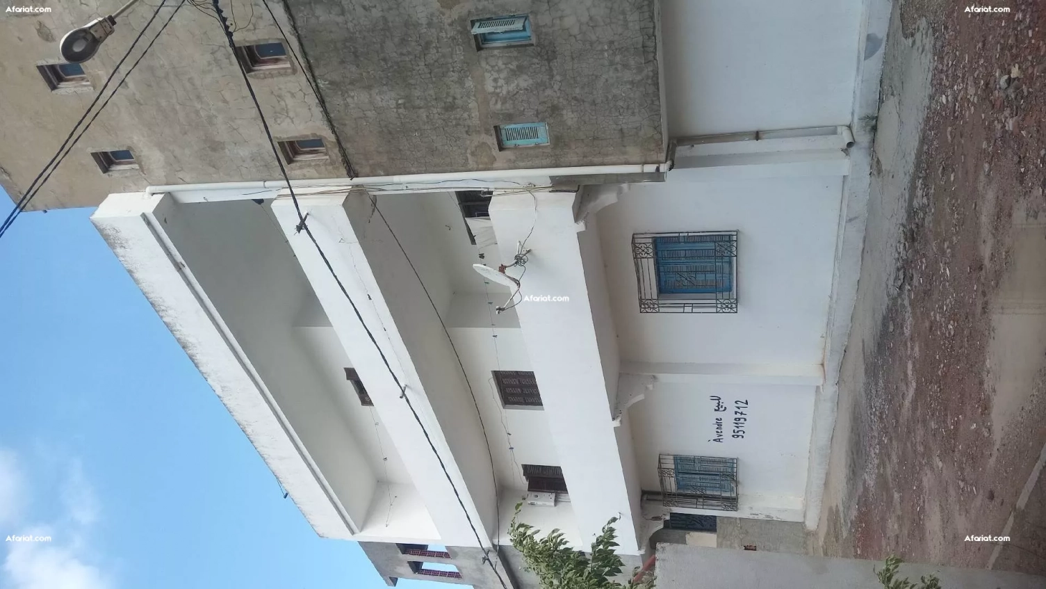 دار للبيع (الهاتف 95119712 ) في حي المرجان بطبرقة