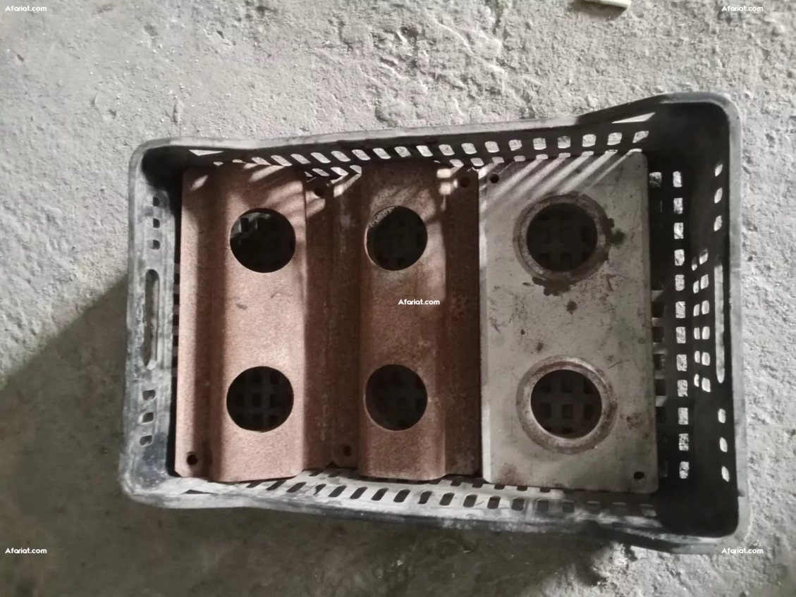 Machine à fabriquer des blocs en terre compressée